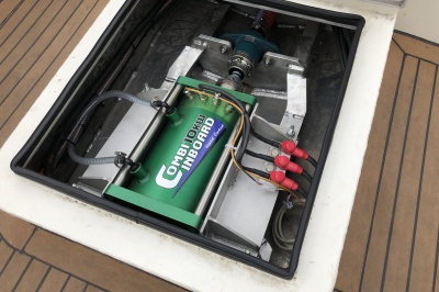 Combi Inboard 10kW watergekoeld voor rondvaartsloep Amsterdam