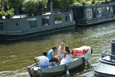 Boot verhuurbedrijf met 15 boten in Amsterdam - Boats4Rent